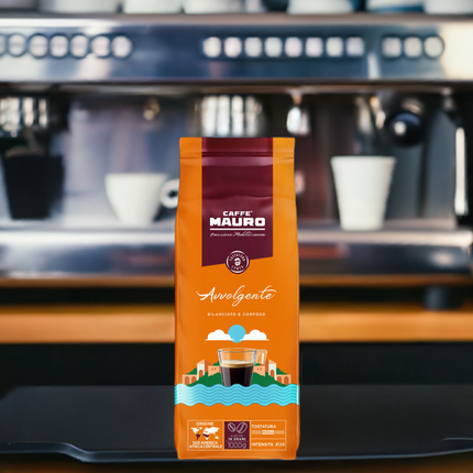 Caffè Mauro Avvolgente – Mediterranean Line 1kg Kaffeebohnen - Kaffeegeniesser 