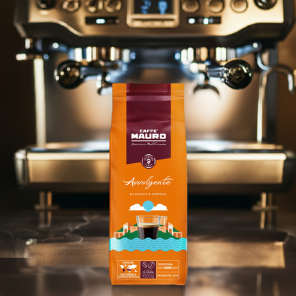 Caffè Mauro Avvolgente – Mediterranean Line 1kg Kaffeebohnen - Kaffeegeniesser 