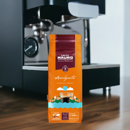 Caffè Mauro Avvolgente – Mediterranean Line 1kg Kaffeebohnen - Kaffeegeniesser 